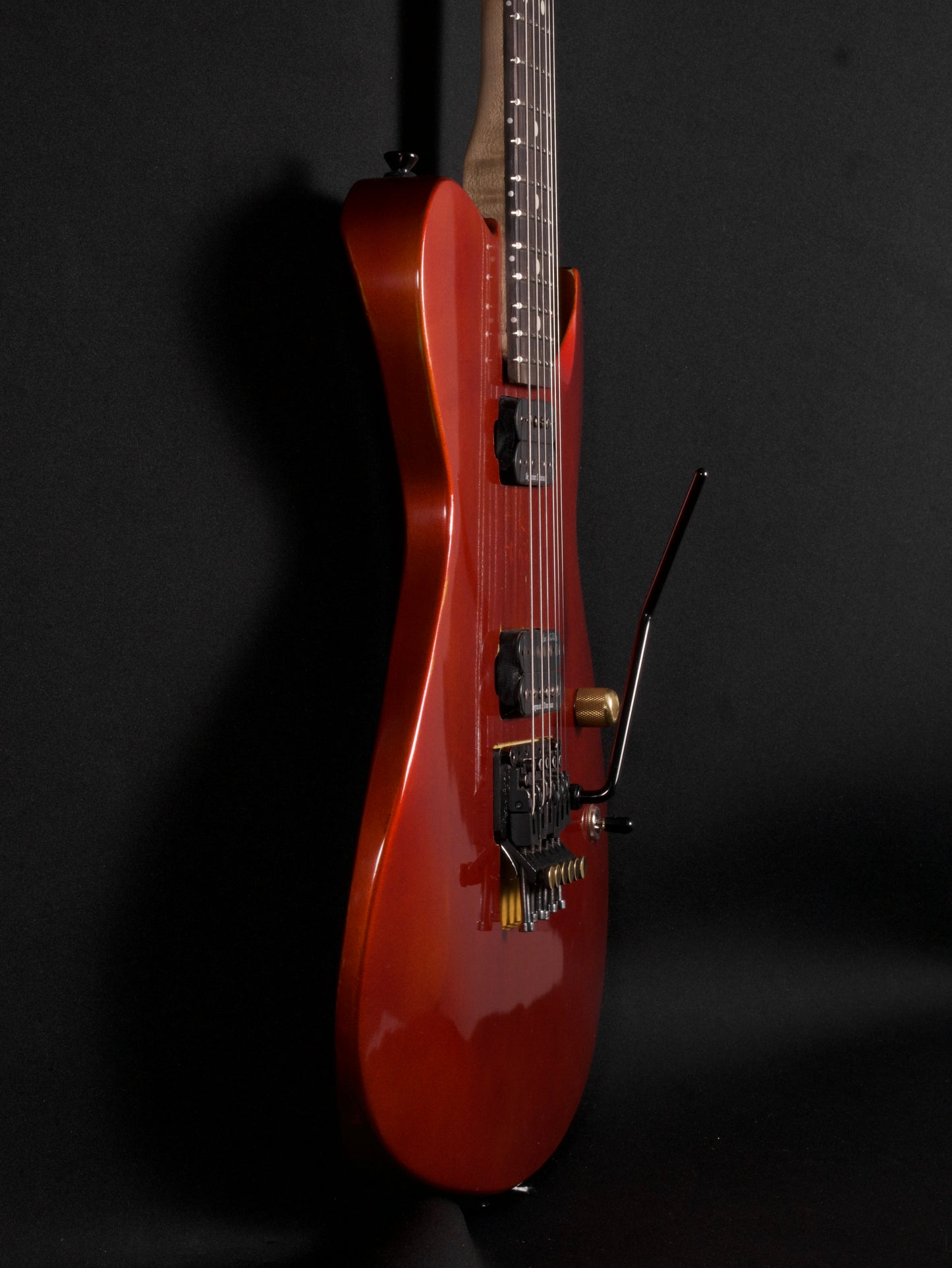 Tatalias T3 - Distressed Candy Red