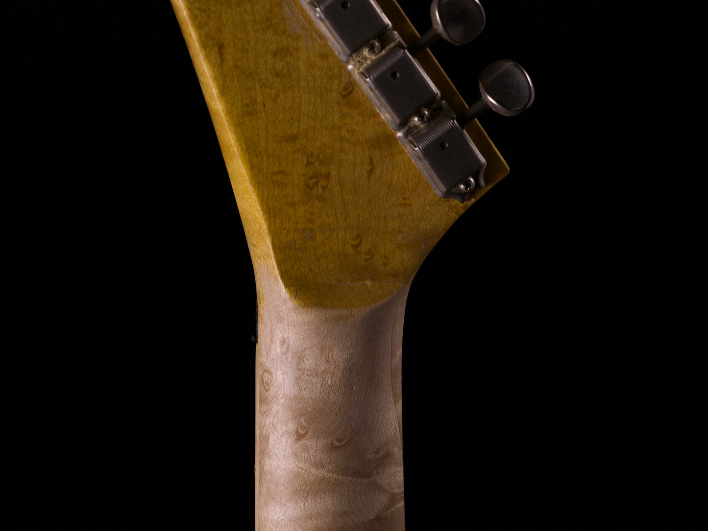 Tatalias Rat Rod - Black W/ Stripe Competition