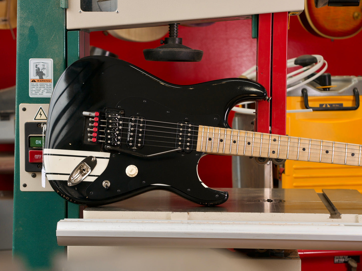 Tatalias Rat Rod - Black W/ Stripe Competition